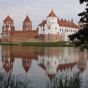 Фотография "Мирский замок - 2017"