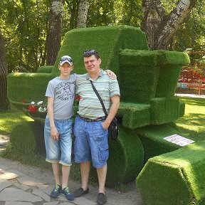 Фотография "Я с Никитой в парке, Ростов-Великий."