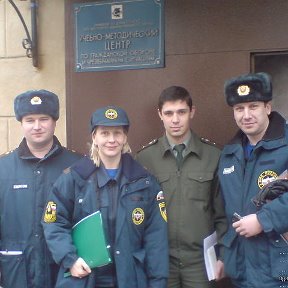 Фотография "Слава, я, Саша и Сергей, короче я с мужиками...."