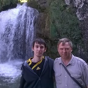 Фотография "Моего брато сынь родной сашкень. Есть где они даём. "