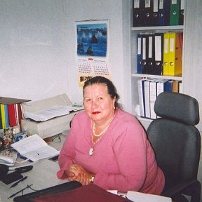 Фотография "Хабаровск, 2004 г. Я в своем рабочем кабинете."