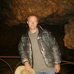 Фотография "Гурзуф - 2007г. - Красная пещера"