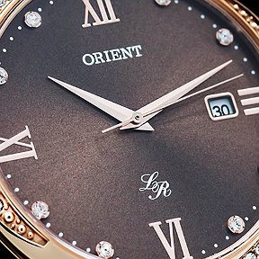 Фотография "Женские наручные часы фирмы Ориент с кристалами Сваровски"