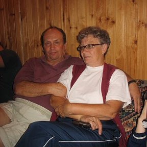 Фотография "  Сергей и Наташа....Всегда вместе....На даче .... 2007 год, лето "