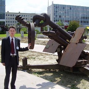 Фотография "Нет войне!

Площадь Наций, Женева, 2007"