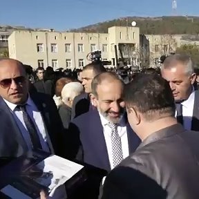 Фотография "NIKOL PASHINYAN-ARMEN MIRZOYAN"