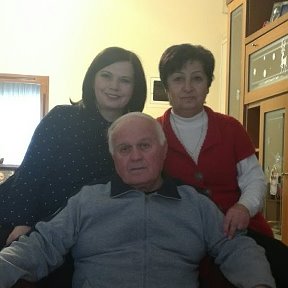 Фотография "Давид Исакович, Ливетта Александровна и Тина Давидовна"