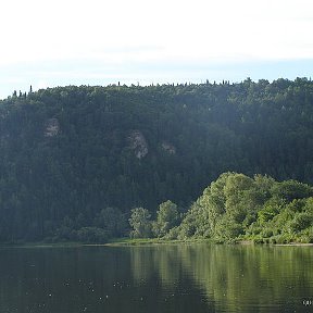 Фотография "вдали соколовский камень"