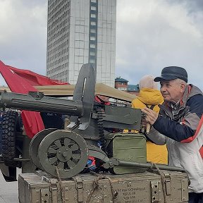 Фотография ""Подайте патроны, поручик Галицкий!""