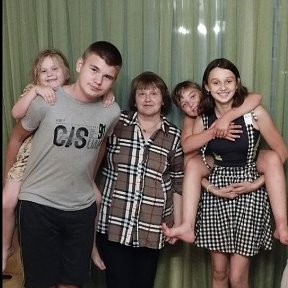 Фотография "4 августа 2023г. В гостях в Краснодаре.
С любимыми внуками. Очень жаль, что не со всеми.❤️ "