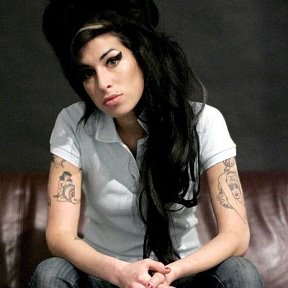 Фотография от ♥๑ஐAmy Winehous ♥๑ஐ♥ FUN CLUB