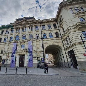 Фотография "Lithuania Vilnius
Lithuanian National Philharmonic."