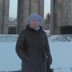 Фотография "Берлин - памятник советским солдатам"
