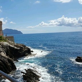 Фотография "Променада Аниты Гарибальди (Genova-Nervi Italien)"