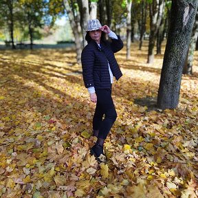Фотография "Осенью  должны  падать  листья,
А  нe  НаСтРоЕнИе ....."