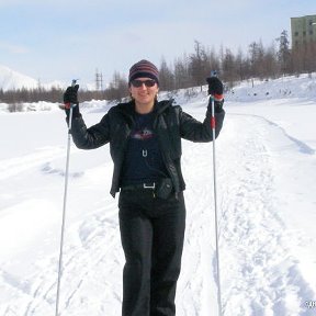 Фотография "Катание на лыжах апрель"