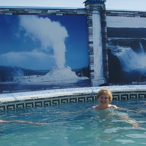 Фотография "Купаюсь в термальном  источнике (+38 вода)"