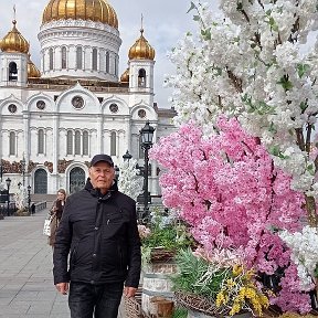 Фотография "17.04.2023. Храм Христа Спасителя — кафедральный храм Русской Православной Церкви, главный храм России..."