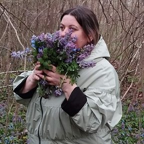 Фотография "Запах меда и сирени в весеннем лесу ,и огромное разнообразие цветов"