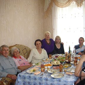 Фотография "Это мои дорогие родные в Казахстане.Лето 2011года"