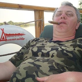 Фотография "р. Дунай, июнь 2008г., отдых перед выходом на воду."