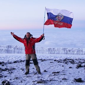 Фотография "На вершине Килиманджаро. Танзания. 7 мая 2014г."