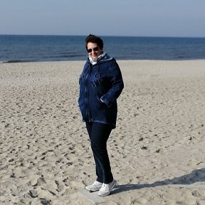 Фотография "Я... Море... Пляж... Середина осени...
Пос. Янтарный. 16.10.2019 г."