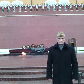 Фотография "Священное для всех нас место - могила неизвестного солдата. г. Москва. 5.12.2015 г."