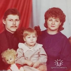 Фотография "Я и моя семья, 1992г."