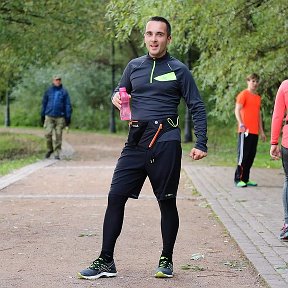 Фотография "https://www.instagram.com/p/Boba2uuhVtwxjKmJTCc8swUyjotqZH-l88voXo0/?igref=okru
ParkRun Царицыно 29.09.18"