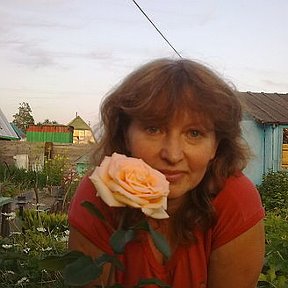 Фотография "2009 год.Сургут. Я на даче. И на севере розы цветут :)"