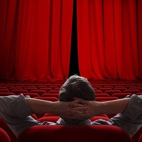 Фотография "Я словно зритель как в театре,на сайте ОК порой сижу..."