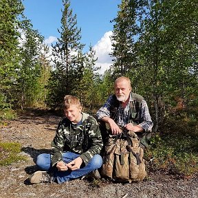 Фотография "Фото с внуком на том самом месте спустя 8 лет. 13.08.21, Заполярье."