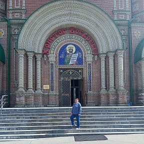 Фотография "Владимирский собор в Луганске. Там встретили реставраторов из Палеха. Случайности не случайны"
