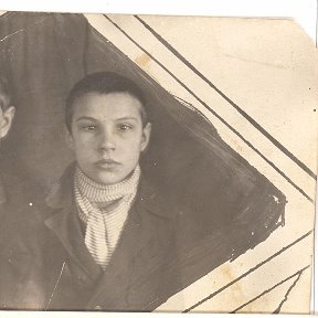 Фотография "Иванов Константин Степанович 20.01.1925 - июль 1944 гг с другом"