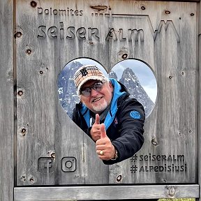 Фотография "Италия SüdTirol "Dalomitenrundfahrt"…
#Италия #SüdTirol #Trauttmansdorf #Übersich #Italien #Dalomitenrundfahrt
#SüdTirol #Trauttmansdorf #Übersich #Italien"