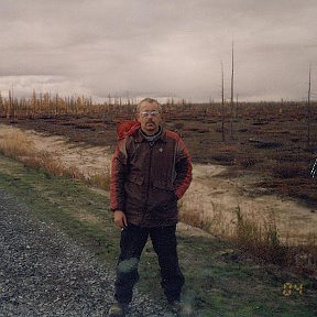 Фотография "Крайний Север.ЯНАО.Я на фоне осенней тундры."
