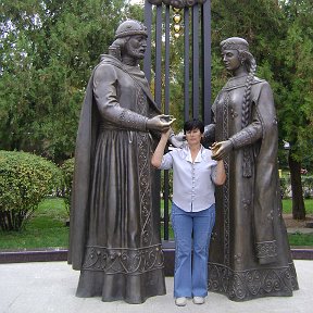 Фотография "Памятник Петру и Февронии в Ростове-на-Дону"