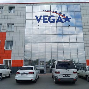 Фотография "Сдам в длительную аренду офисные помещения, расположенные на территории бизнес-центра VEGA, цена договорная, 8-951-174-72-45-Юлия"