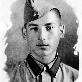 Фотография "1941 г. 16 лет"