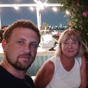 Фотография "С Ромой в ночном Тель-Авиве 2019"