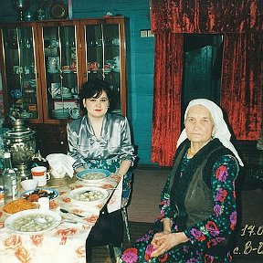 Фотография "В гостях у бабушки. 17 февраля 2001год,
Минем Танесемда"