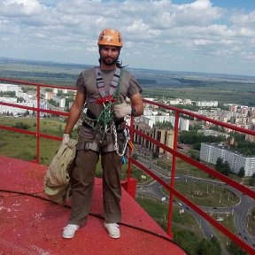 Фотография "Высотные работы любой сложности! Уборка снега наледи сосулек с крыш, Спил аварийных деревьев и кронирование, монтаж/демонтаж конструкций баннера рекламы освещения кондиционера, фасадные работы, клининг мойка окон и фасадов, покраска фасада зданий металлоконструкций и т.д. методом канатного доступа. Опытные высотники, альпинисты.

Ерошевичев Игорь Андреевич
Тел. с ватсап 8-9510-620-420
e-mail: eroshevichev@mail.ru
Сайт:visotnik.info

#Высотныеработыказаниказаньнижнекамскетатарстанецена
#чисткаУборкаснеганаледисосулекскрышказаниказаньнижнекамскетатарстанецена
#распилдеревьевкронированиеказаниказаньнижнекамскетатарстанецена
#монтаждемонтажконструкцийбаннерарекламыосвещениякондиционераснегозадержателейводостоковлесовказаниказаньнижнекамскетатарстанецена
#фасадныеработыказаниказаньнижнекамскетатарстанецена
#клинингмойкаоконифасадовaфасадазданияказаниказаньнижнекамскетатарстанецена
#покраскафасадазданийметаллоконструкцийтрубвышкикрышбалконныхоконныхрамказаниказаньнижнекамскетатарстанецена
#монтажникивысотникиальпин"