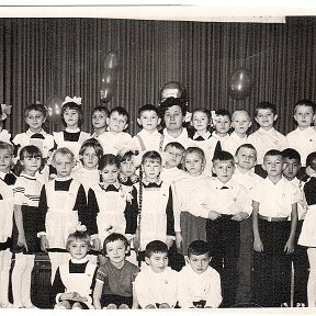 Фотография "1 класс школа№1 им. В.И. Ленина 1972г"