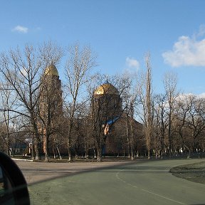 Фотография "Слобода  Трехизбенка,храм"