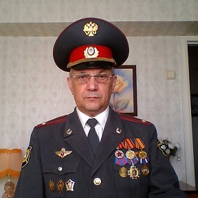 Фотография "Подполковник милиции Лупанов В.В.-зам.нач. ОВО при Железнодорожном РОВД г.Ульяновска."