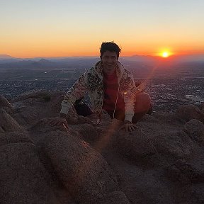 Фотография "“Watch your thoughts; they become words. Watch your words; they become actions. Watch your actions; they become habit. Watch your habits; they become character. Watch your character; it becomes your destiny.” — Lao Tzu .
.
#camelback #camelbackmountain #camelbackculture #azsunrise #yogaeverydamnday"