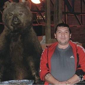 Фотография "вход в ресторан Санкт_Петербург 2003 год."
