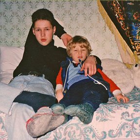 Фотография "1996г. Я с братом."
