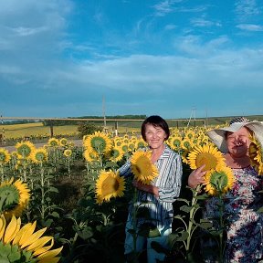 Фотография "Встретились с подругой. 2 года не виделись"